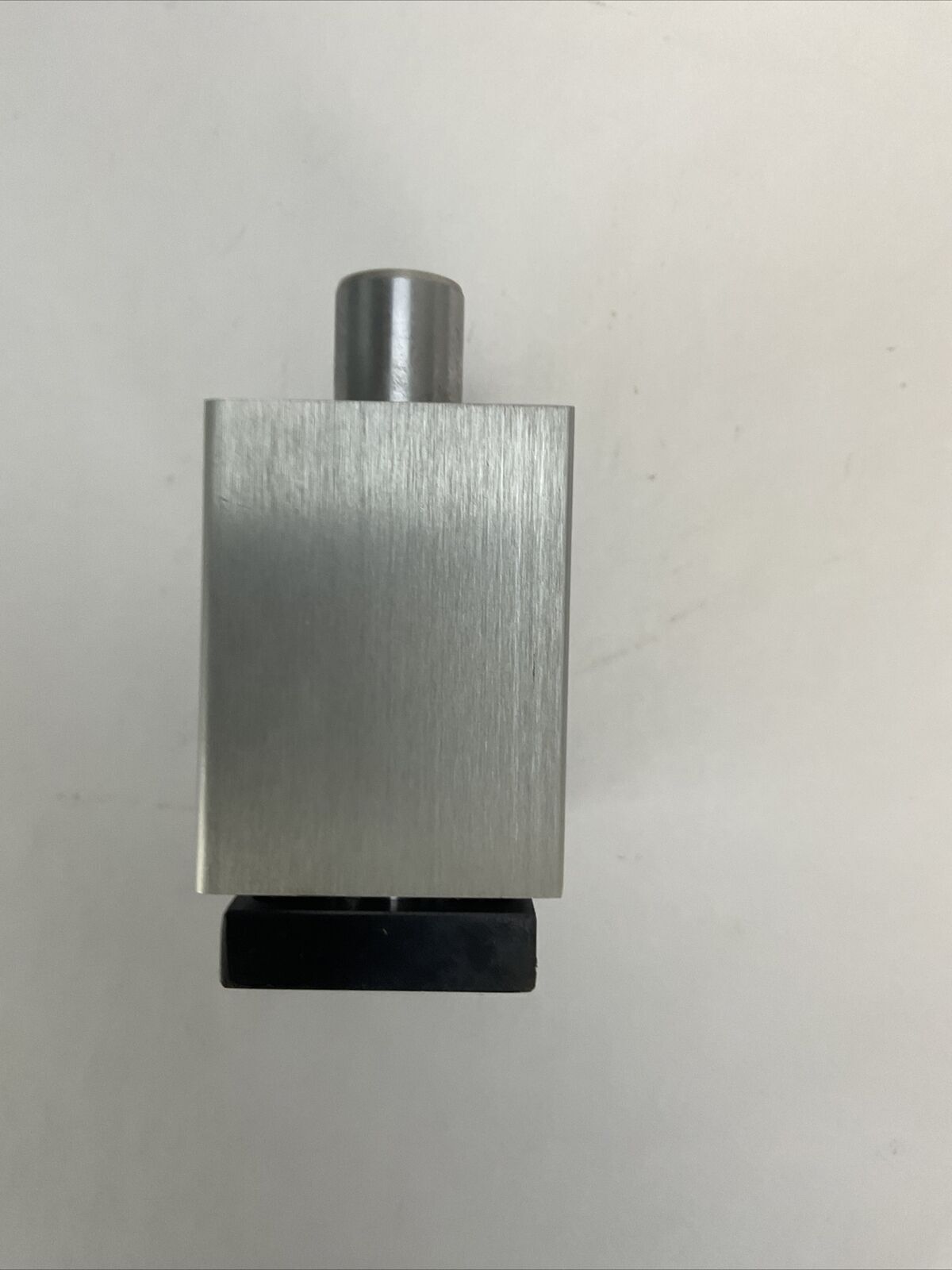 PARKER P5T-J040DGSN025 SHORT STROKE THRUSTER 145PSI