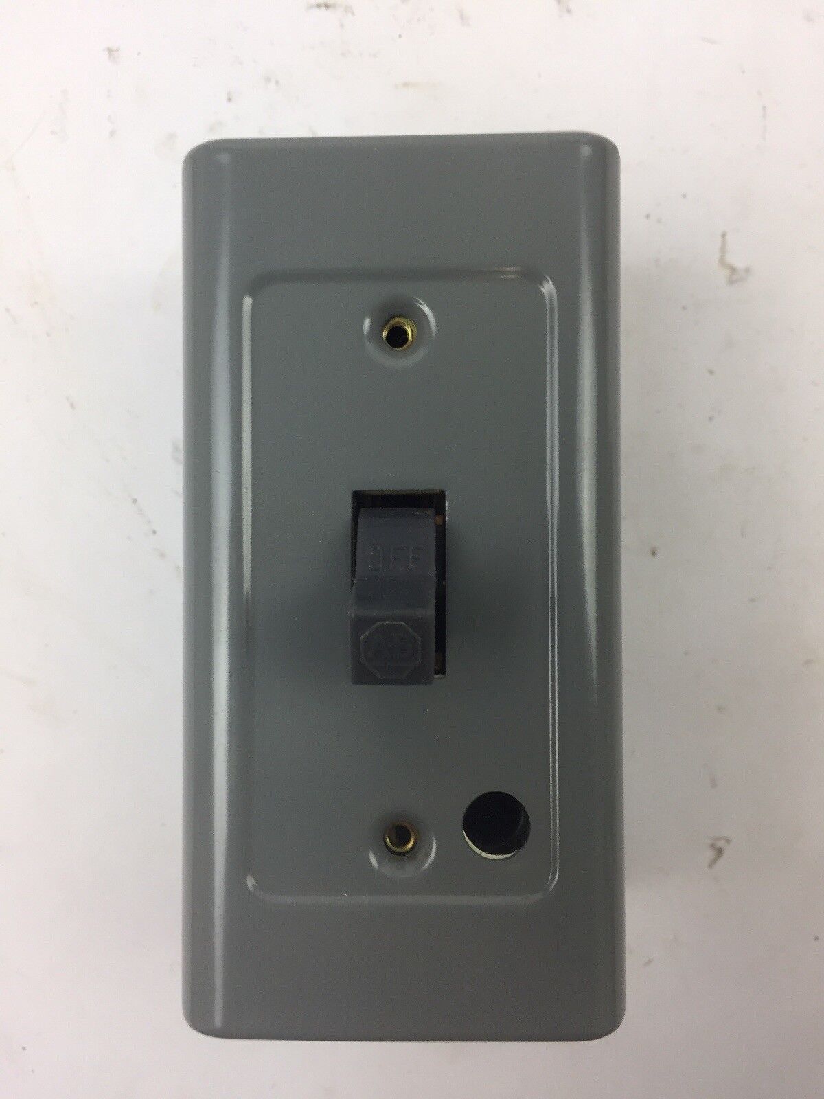 ALLEN BRADLEY 600-TAX4 MANUAL MOTOR STARTER SERIES B