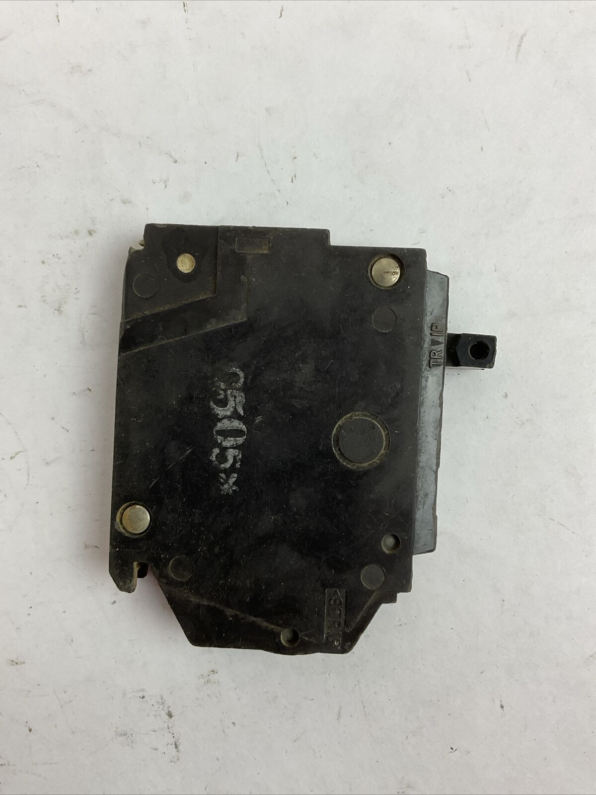 GE THQP130 1POLE TYPE TQP CIRCUIT BREAKER 30AMP 120/240VAC (LOT OF 5)