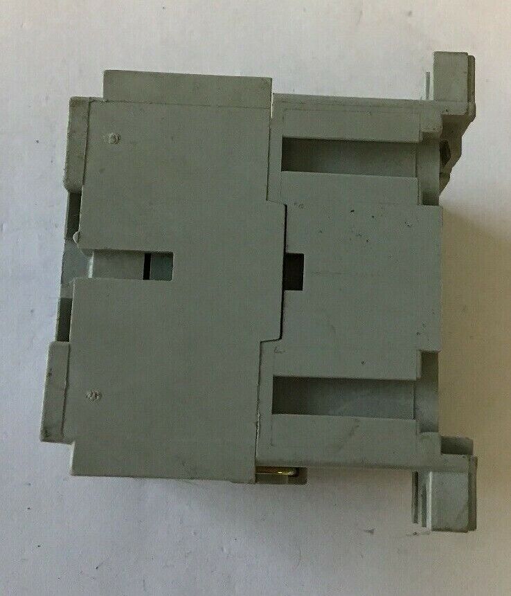 ALLEN-BRADLEY 700-M400* Ser A CONTROL RELAY 110/120V COIL***LOTOF4***