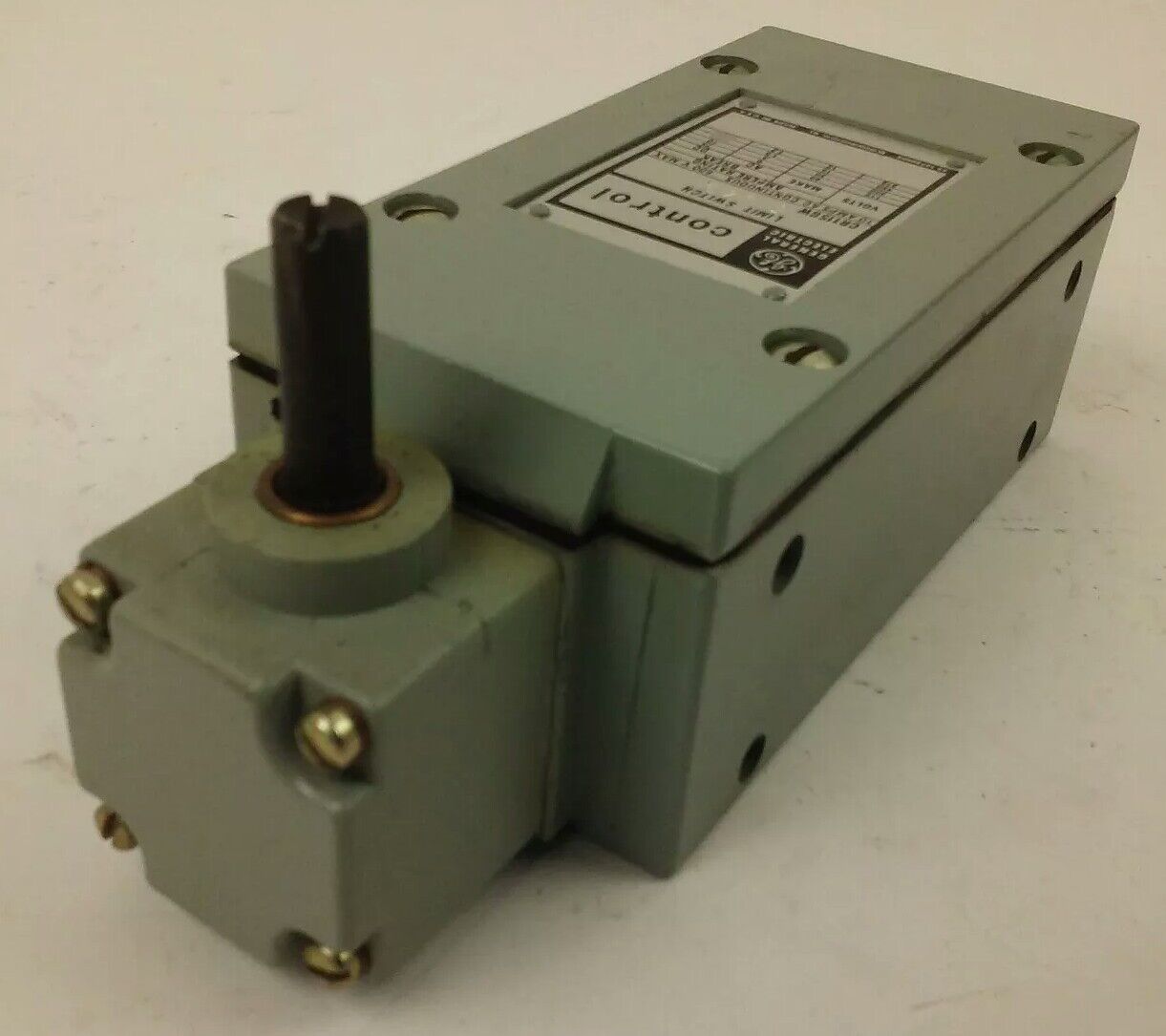 GE, CR115GW51249, LIMIT SWITCH, 600V MAX, 10AMP, CR115GW, GENERAL ELECTRIC, NEW