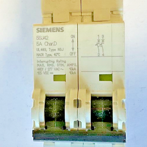 SIEMENS 5SJ4211-8HG42 CIRCUIT BREAKER 5A CHAR.D TYPE NSJ 230V