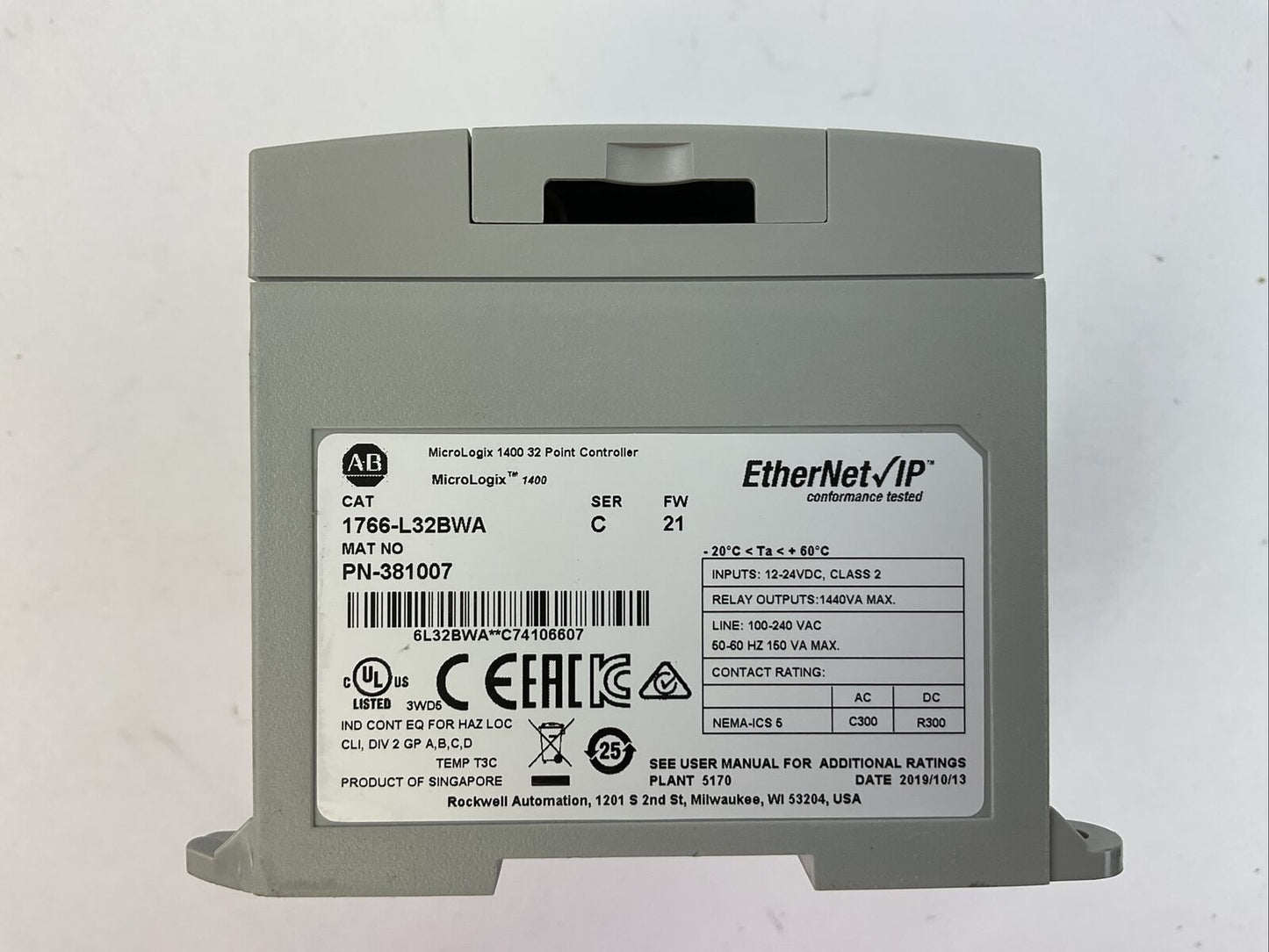 ALLEN BRADLEY 1766-L32BWA SER C FW 21 MICRO LOGIX 1400 32 POINT CONTROLLER