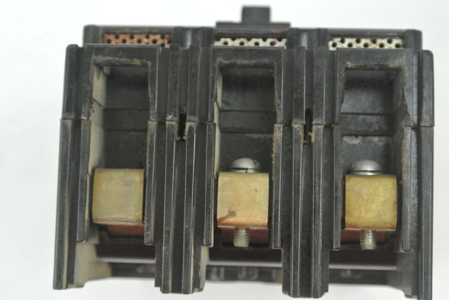 GE TEF134040 CIRCUIT BREAKER - 480VAC, 40A, 3-POLE