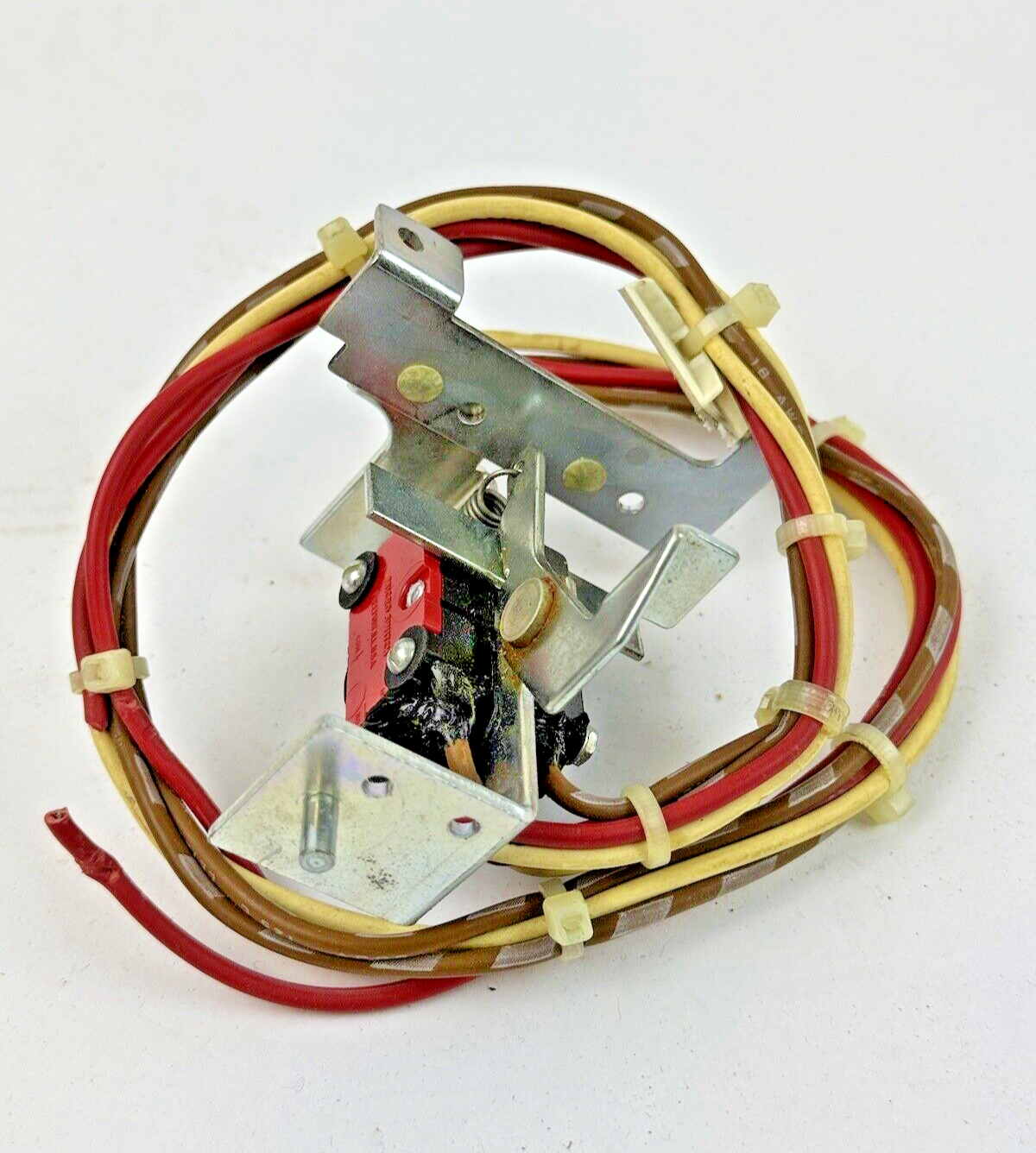 GE - TKMAAS2B2 - AUXILIARY SWITCH - 240VAC - TKM