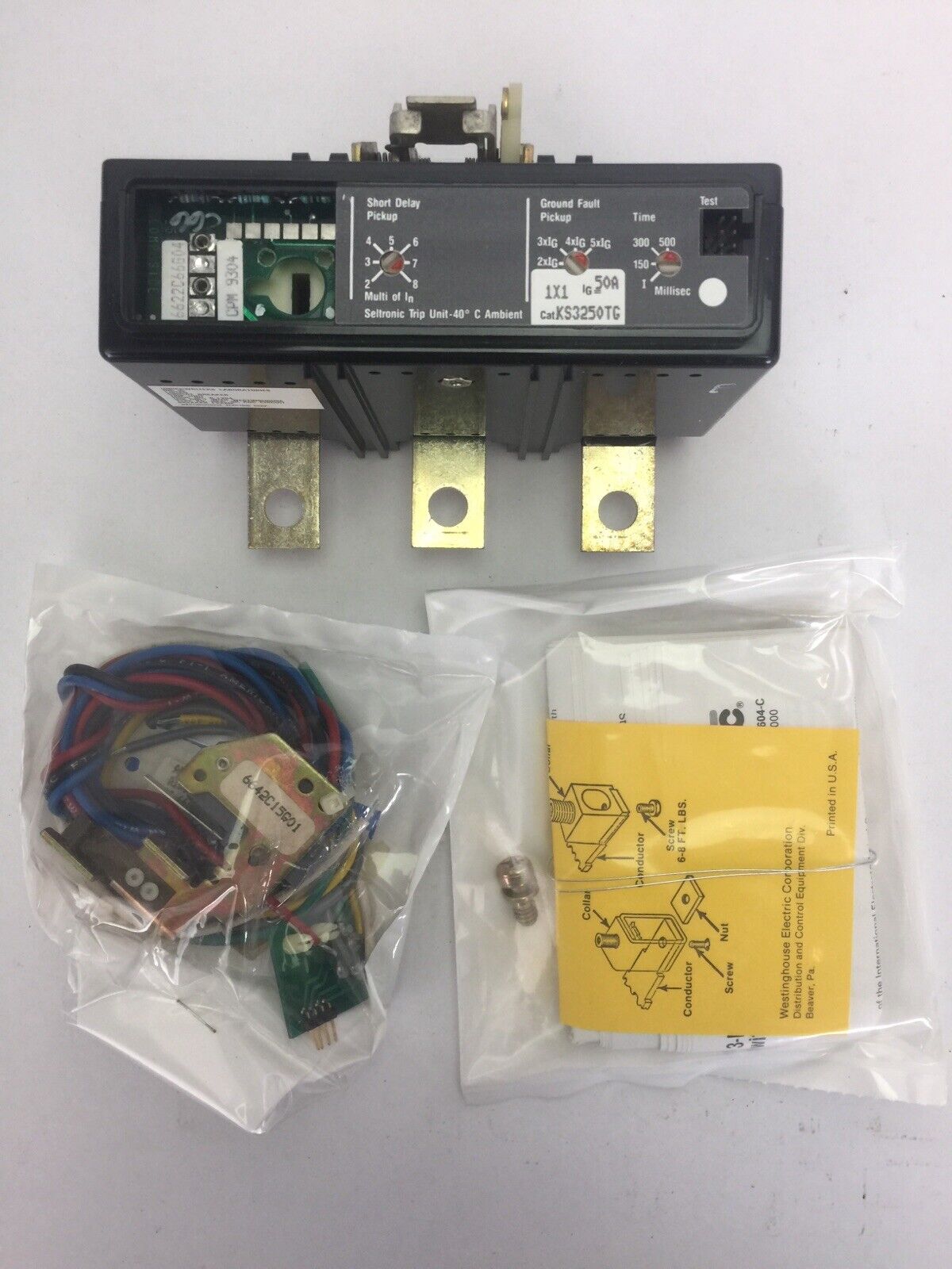 WESTINGHOUSE KS3250TG ELECTRONIC GROUND FAULT TRIP A1X3PK AUX SWITCH 6642C15G01