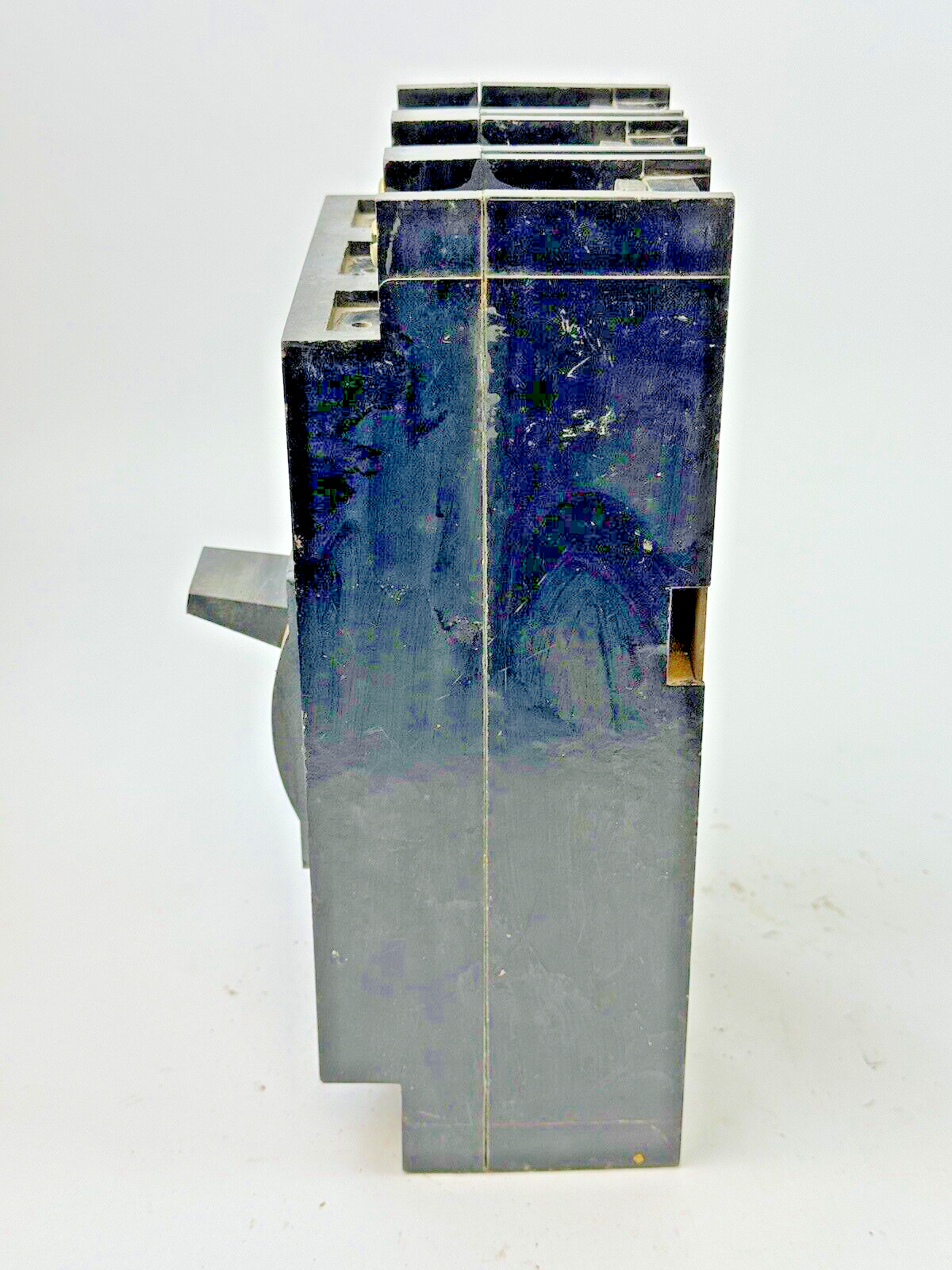 SQUARE D - LAL3600 - MOLDED CASE CIRCUIT BREAKER - 300 AMP, 3 POLE, 600 VAC