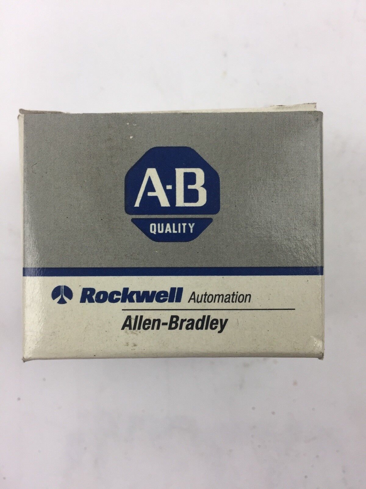 ALLEN BRADLEY 700-HC54Z24-4 CONTROL RELAY 1A 4PDT 24VDC SERIES C TYPE H