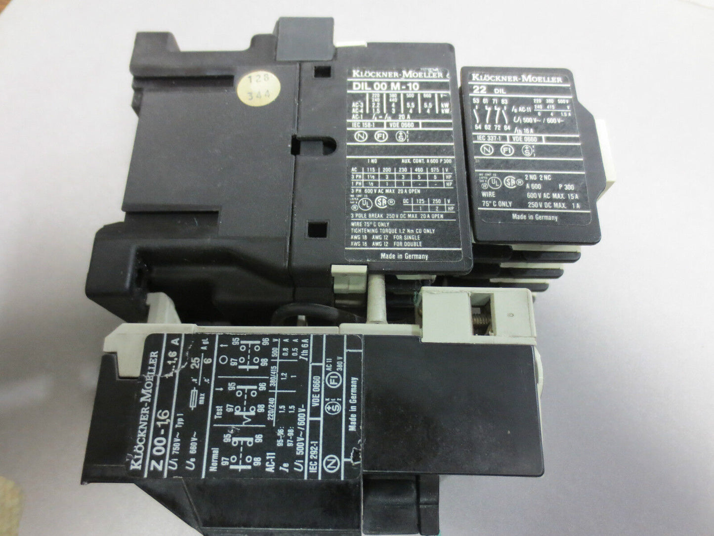 KLOCKNER-MOELLER DIL 00 M-10 + 22 DIL + Z 00-1,6 RELAY / CONTACTOR ASSEMBLY
