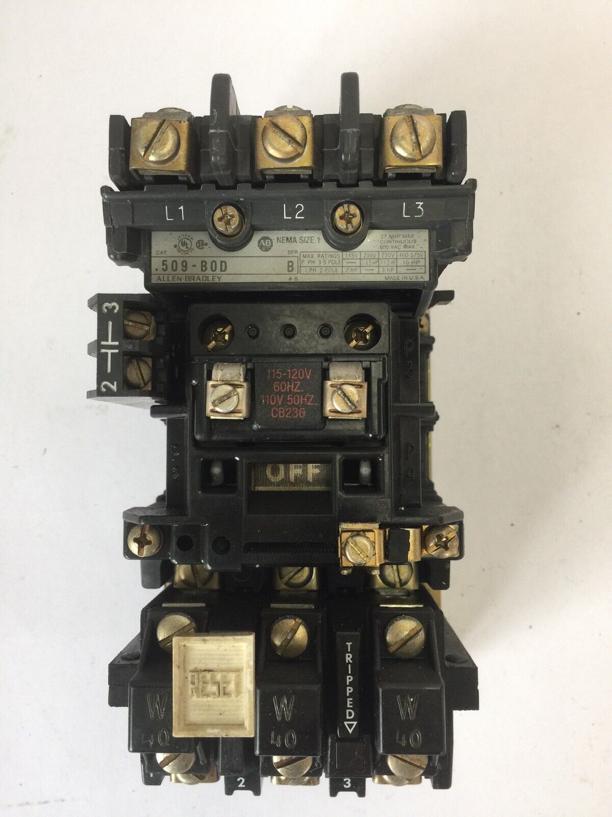 ALLEN BRADLEY 509-B0D SIZE 1 STARTER 600VAC 27AMP 10HP W40 HEATERS 120V COIL