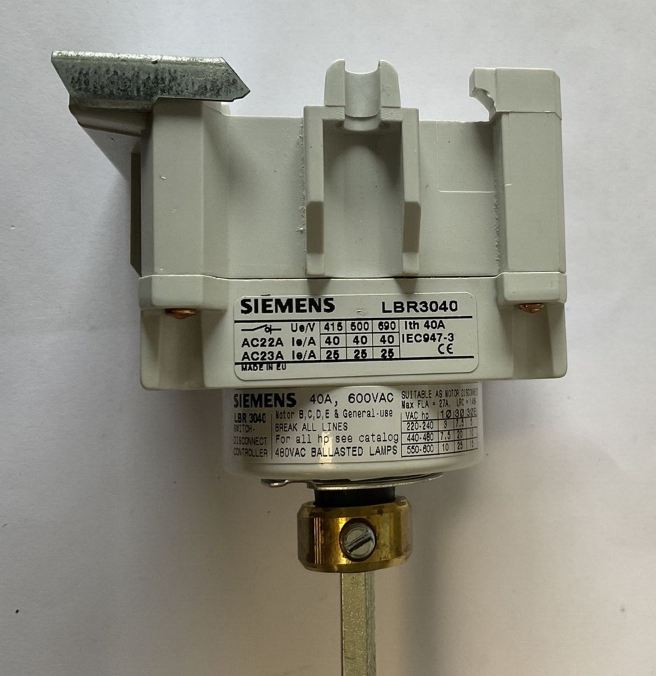 SIEMENS LBR3040 SWITCH DISCONNECT HANDLE 600VAC 40A