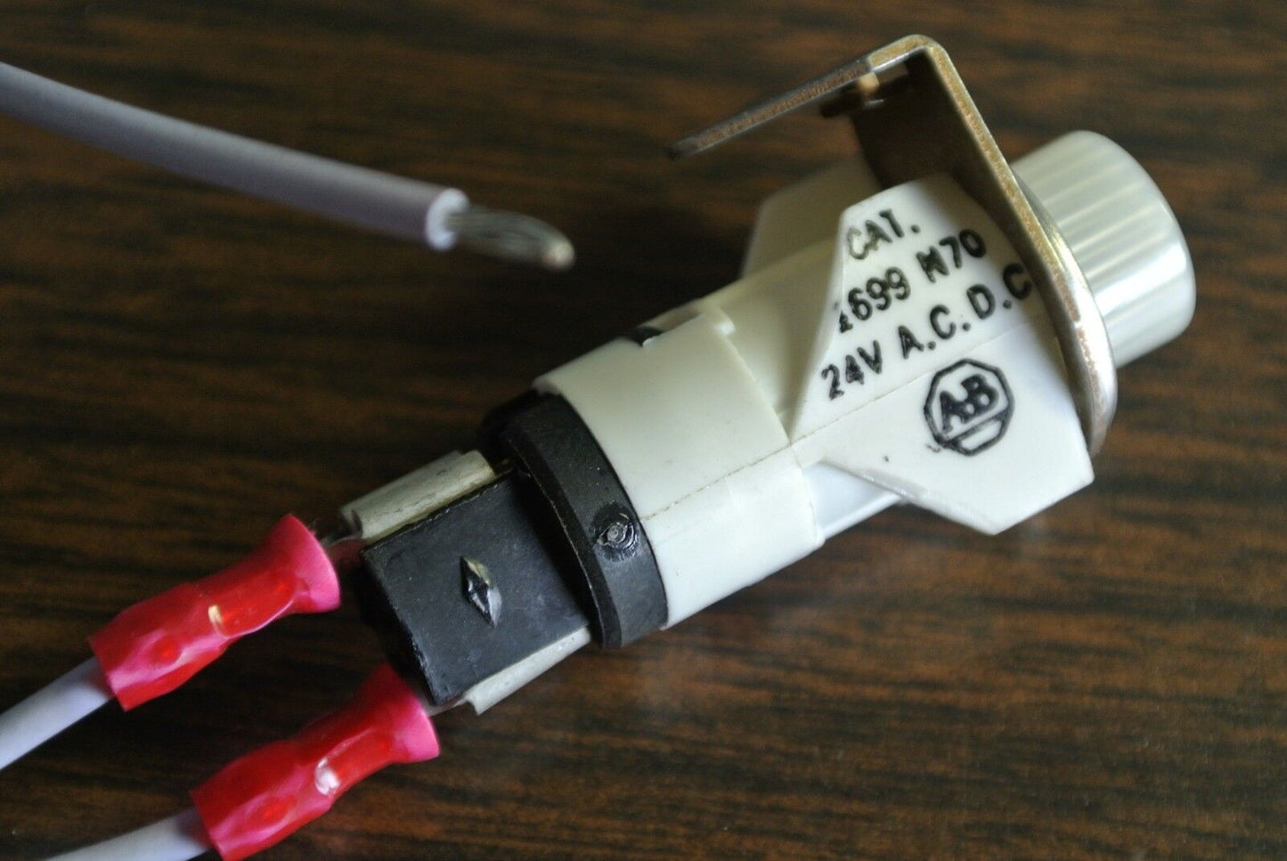 ALLEN-BRADLEY 1699-N70 PILOT LAMP KIT - 24V, NATURAL LENS - NEW SURPLUS
