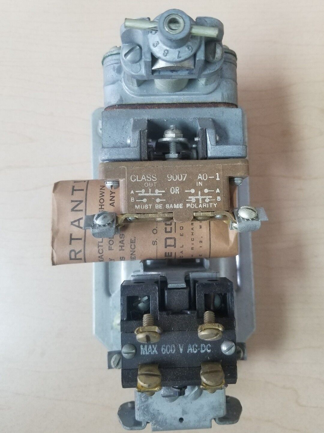 Pneumatic timer relay 9050 RO-12E Square D 1 POLE 15 AMP 110V