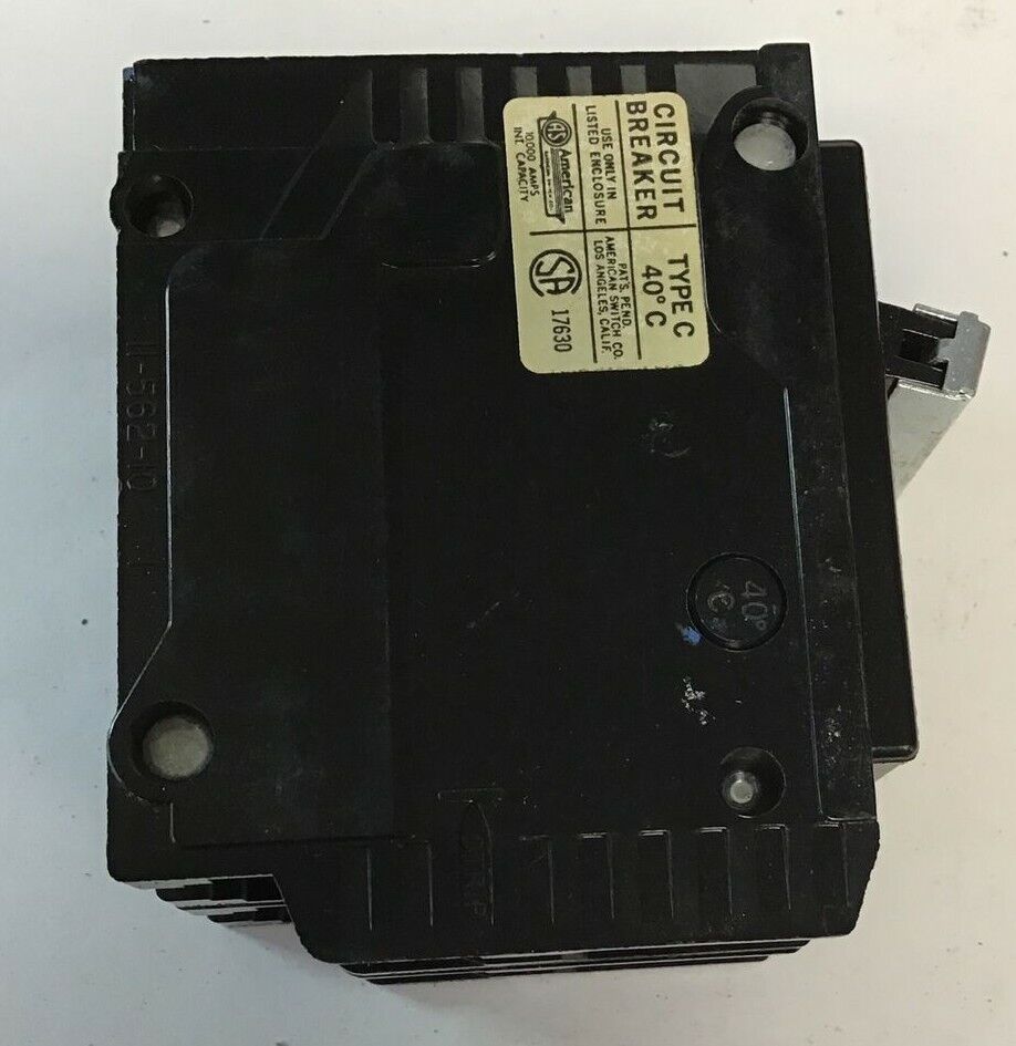 SYLVANIA/CHALLENGER C260 CIRCUIT BREAKER 120/240VAC TYPEC 2POLE ***LOTOF3***