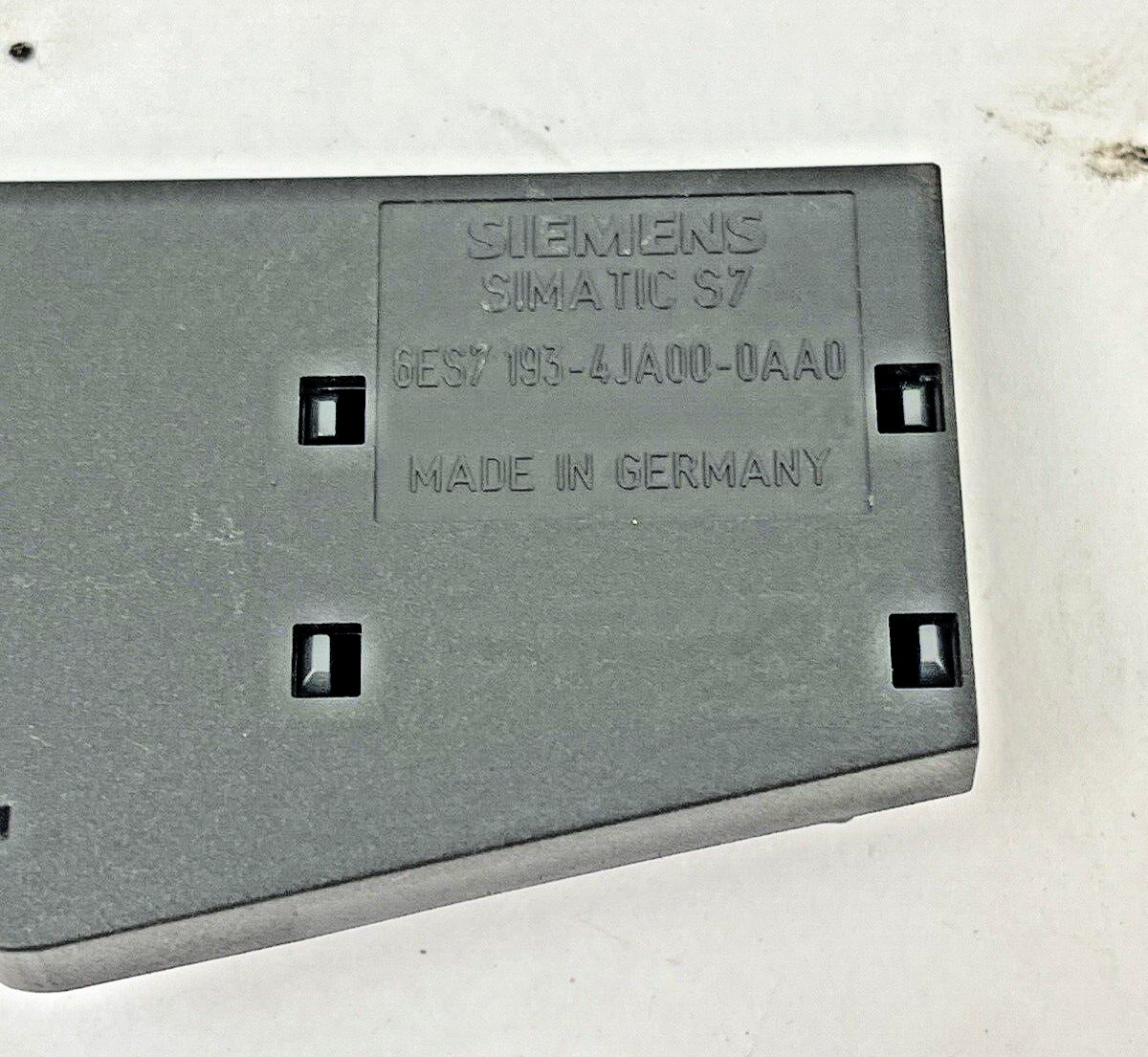 SIEMENS *LOT OF 4* 6ES7 193-4JA00-0AA0 SIMATIC S7 TERMINAL MODULE SIDE PLATE