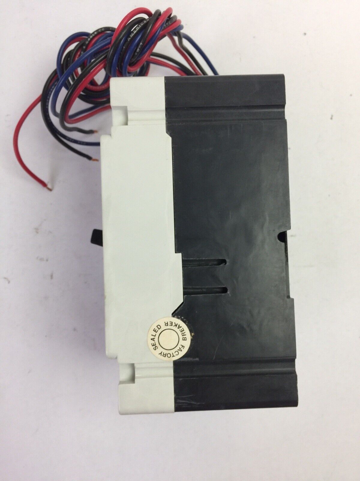 CUTLER HAMMER HMCP015E0CA10 MOTOR CIRCUIT PROTECTOR 15A 3P 600VAC 250VDC A2X1LB