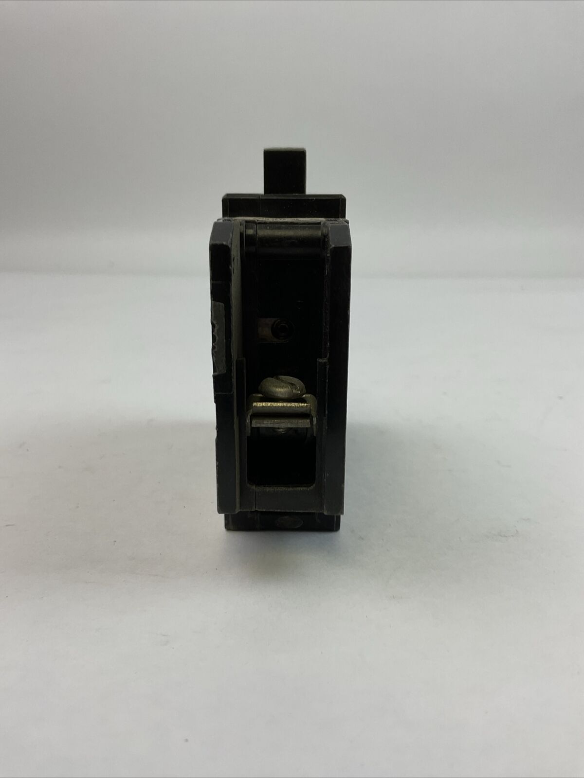 WESTINGHOUSE GHB1015 CIRCUIT BREAKER 1POLE 15AMP 277VAC 125VDC