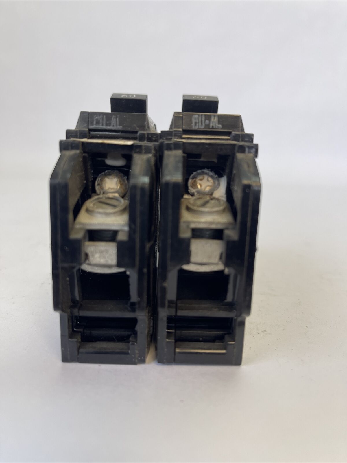 GE TQC1160 CIRCUIT BREAKER 60AMP 1POLE 120/240VAC (LOT OF 2)