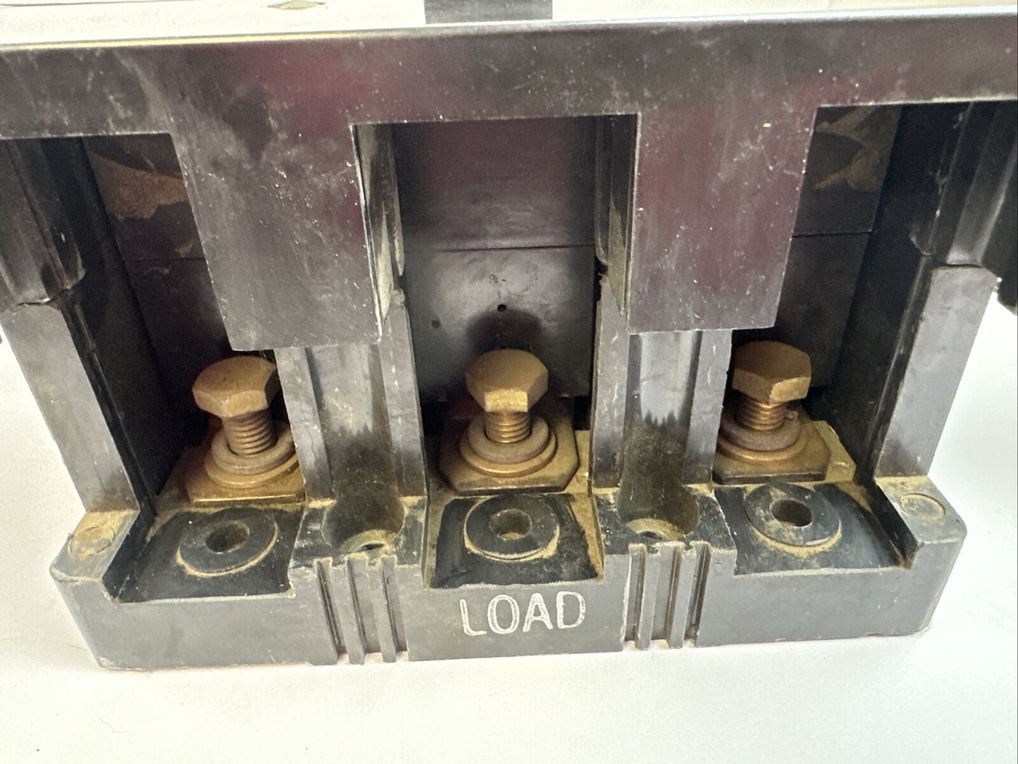 GE TKMA3Y1200 MOLDED CASE SWITCH 1200A 3POLE 600VAC MOD 5