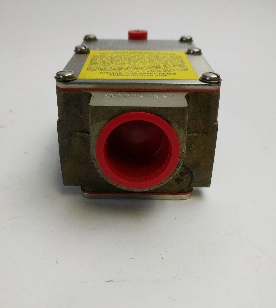 NAMCO Controls EA180-14302 Limit Switch 180-14302 NEW