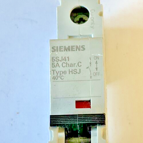 SIEMENS 5SJ4111-7HG40 CIRCUIT BREAKER 5A CHAR.C TYPE HSJ 230V ***LOTOF3***