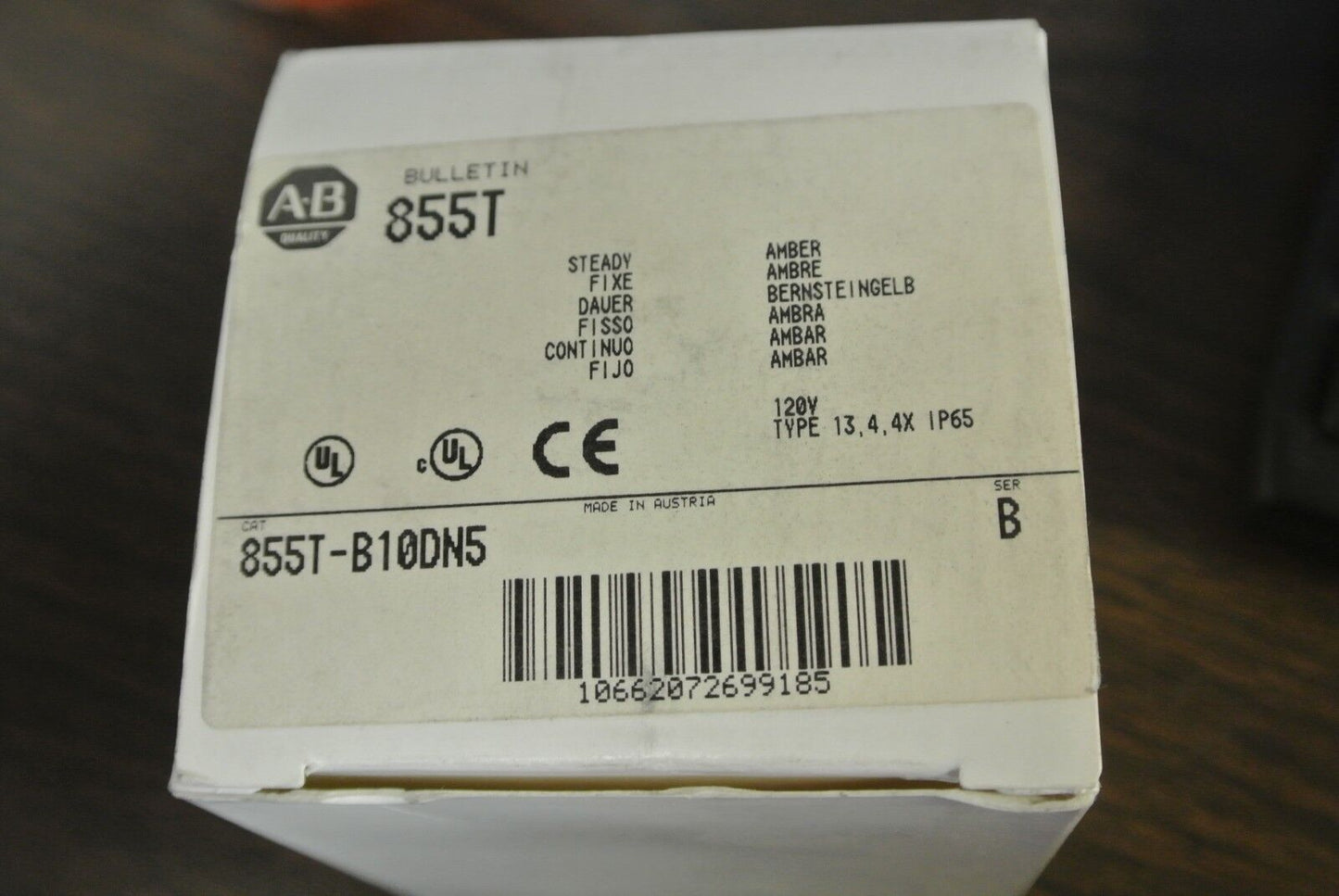 ALLEN-BRADLEY 855T-B10DN5 - AMBER STACK LIGHT, STEADY - 120VAC - NEW SURPLUS