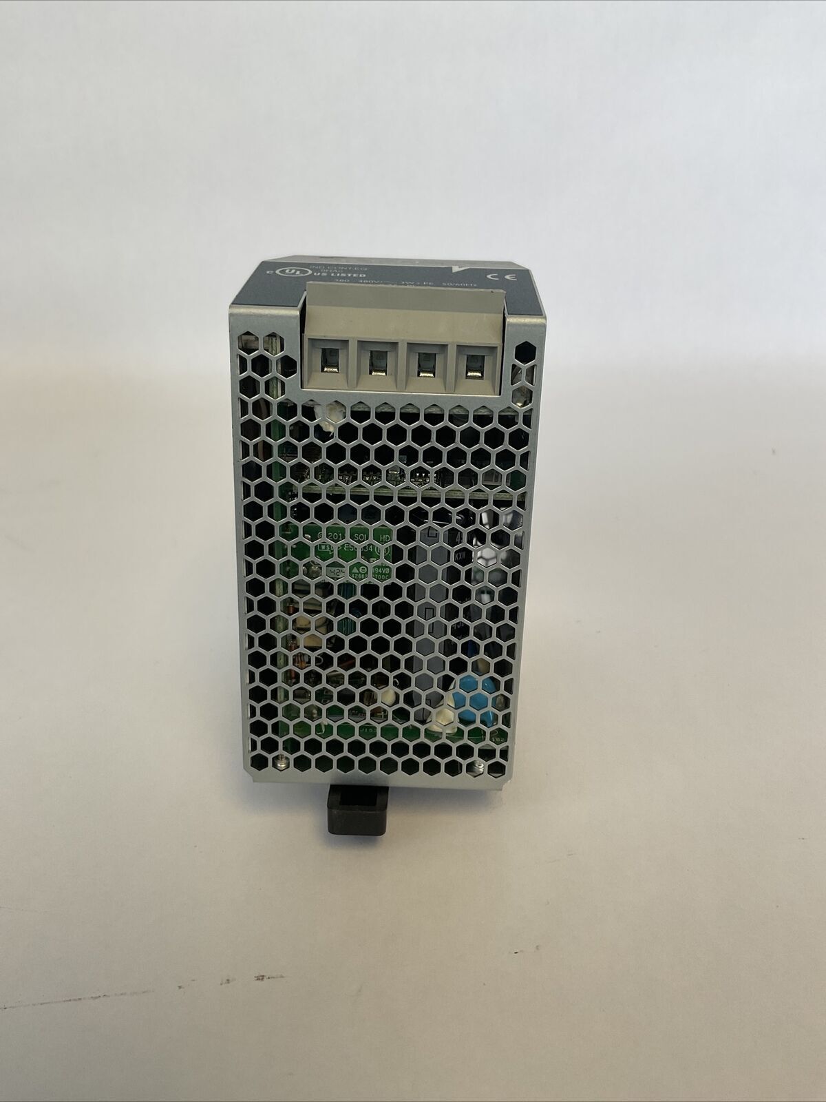 EMERSON SOLA SDN 10-24-480C POWER SUPPLY 380-480VAC 0.7A 24VDC 10A