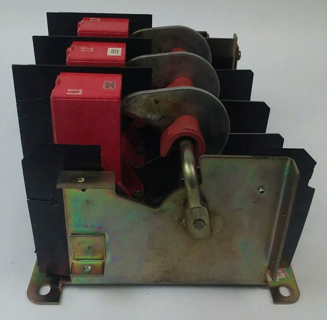 SQUARE D CLASS 9422 TYPE TF-2 FUSIBLE DISCONNECT SWITCH H-200-SV 9422-TF-2