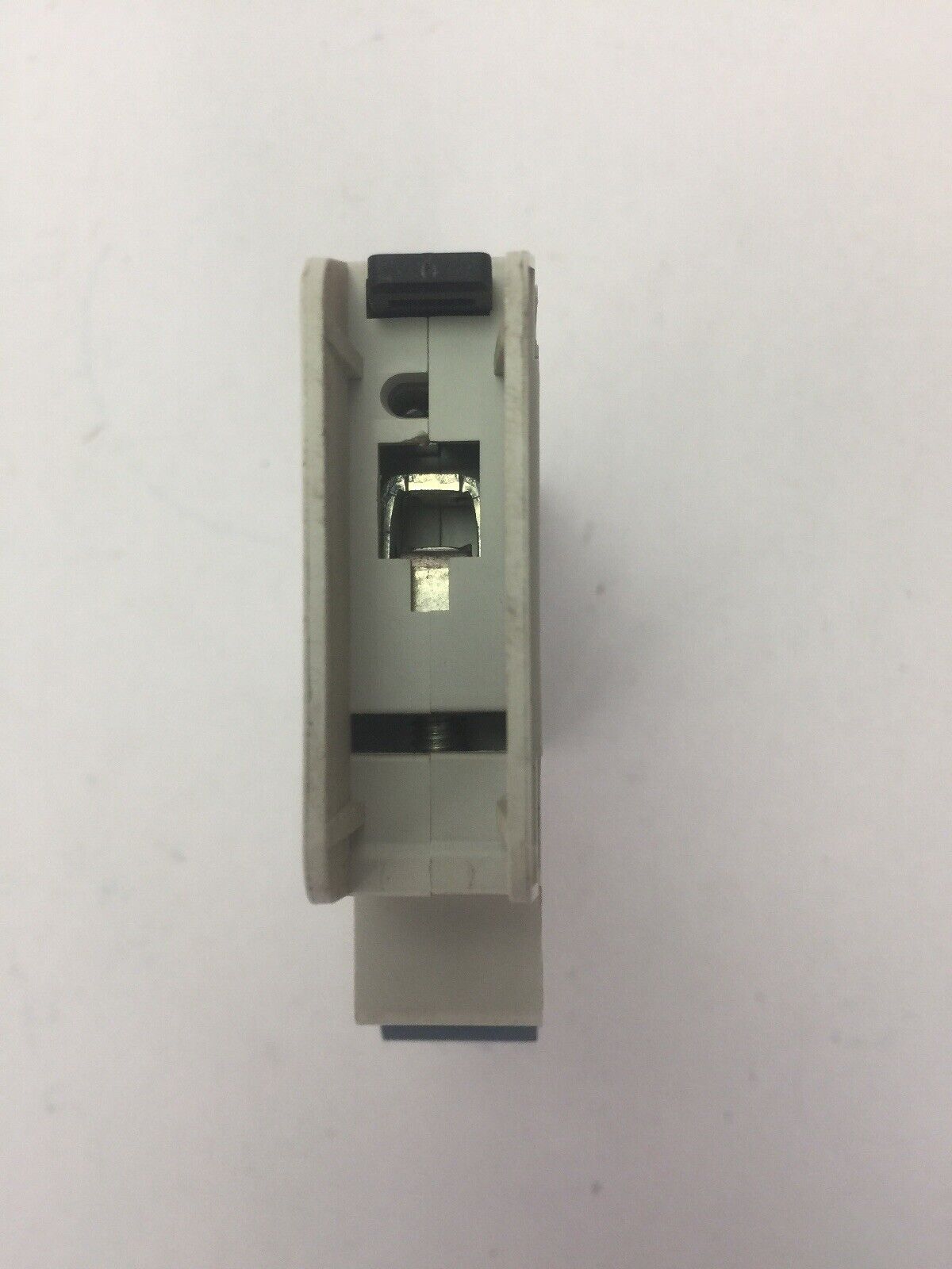 ALLEN BRADLEY 1489-A1C040 CIRCUIT BREAKER SER A 277VAC 48VDC 4A 1 POLE
