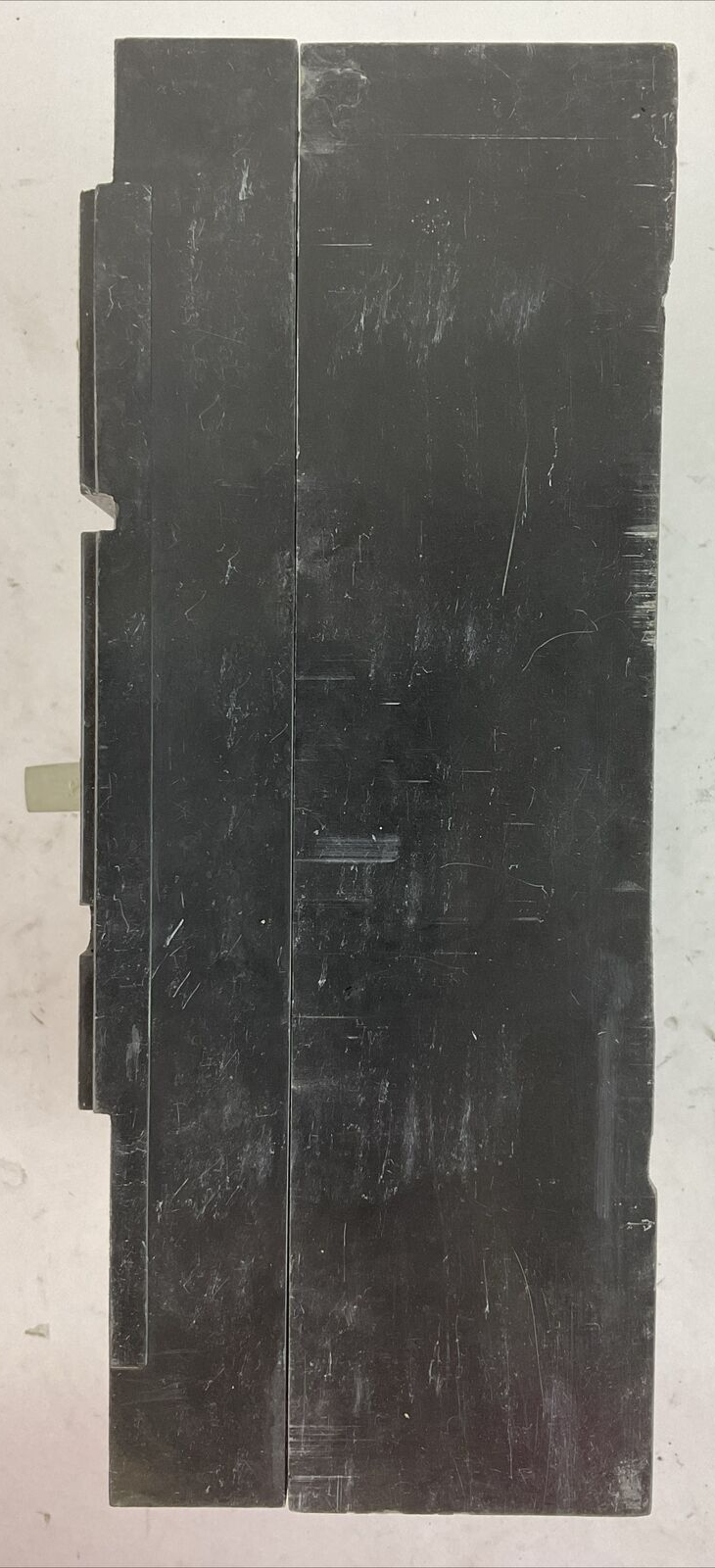 GE TJD432400 INDUSTRIAL CIRCUIT BREAKER 240VAC 250VDC 400AMP 3POLE
