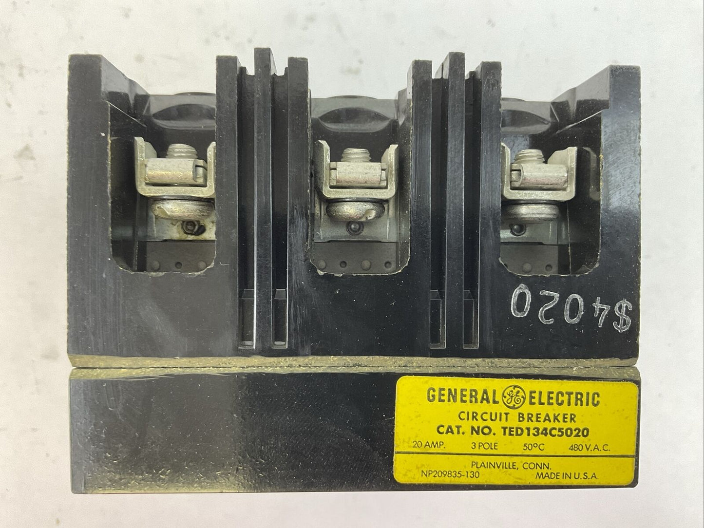 GE TED134C5020 CIRCUIT BREAKER 480VAC 20AMP 3POLE