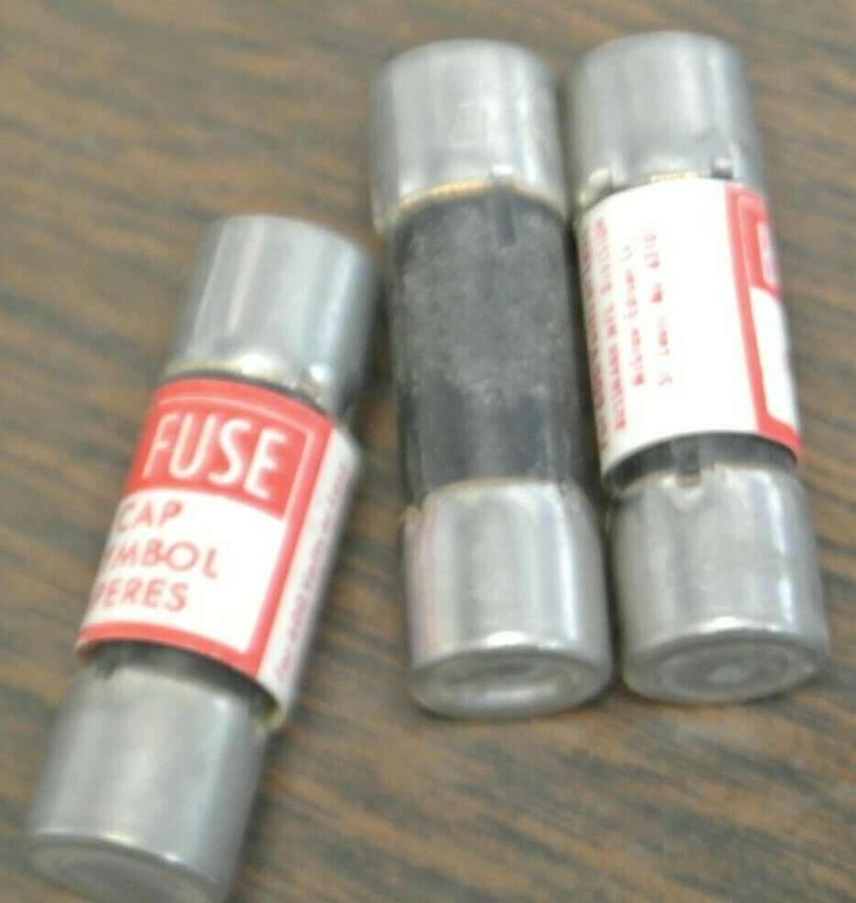 LOT of 3 / BUSS BBS1/2 MIDGET FUSE / 1/2A / 600V / NEW SURPLUS / BBS 1/2
