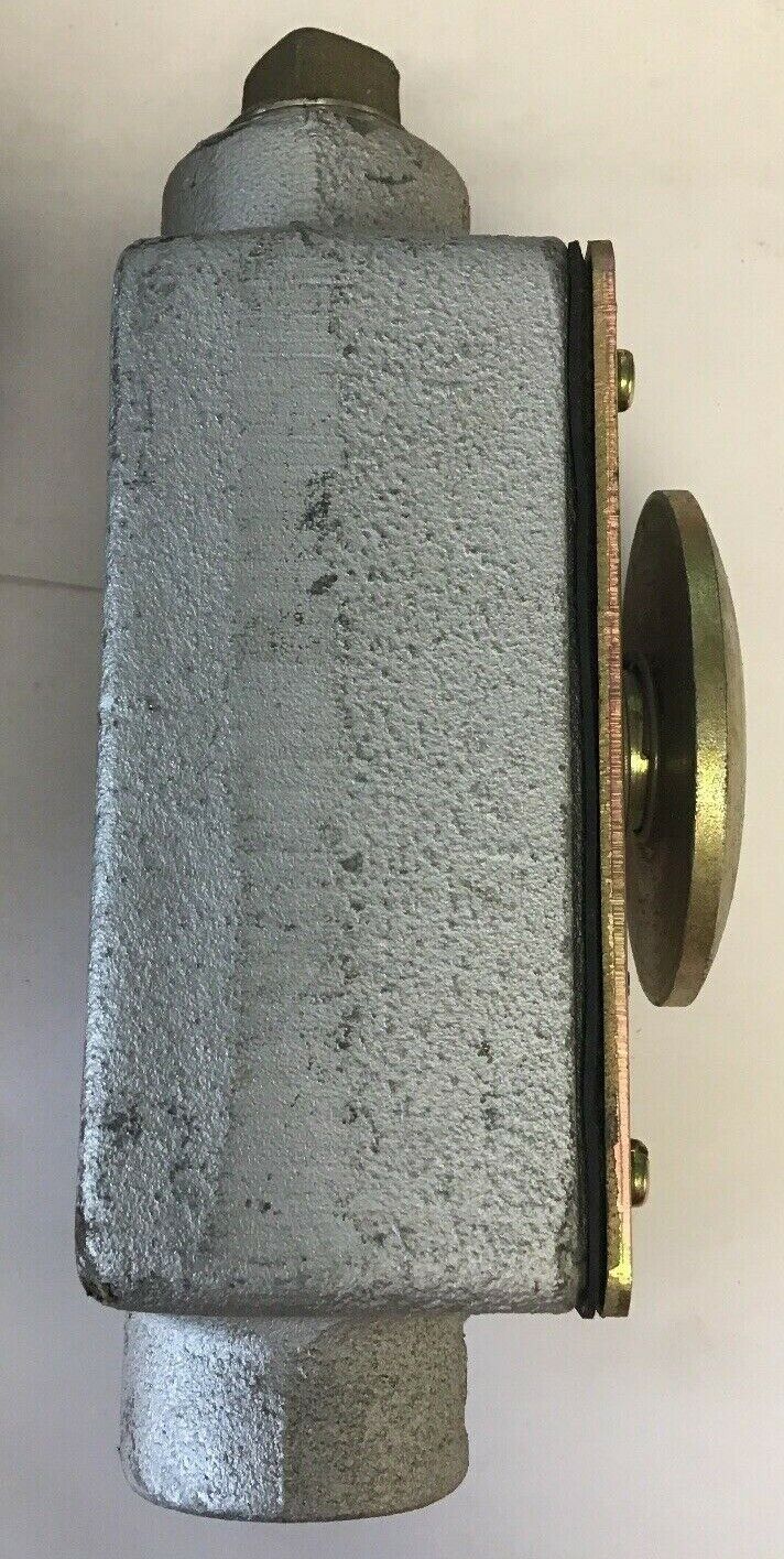 WESTINGHOUSE 451D645G06 PALM OPERATED PUSH BUTTON