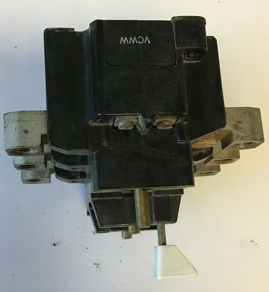 ALLEN BRADLEY 815-COV16 SER. K 600VAC HEAVY DUTY OVERLOAD RELAY 3POLE