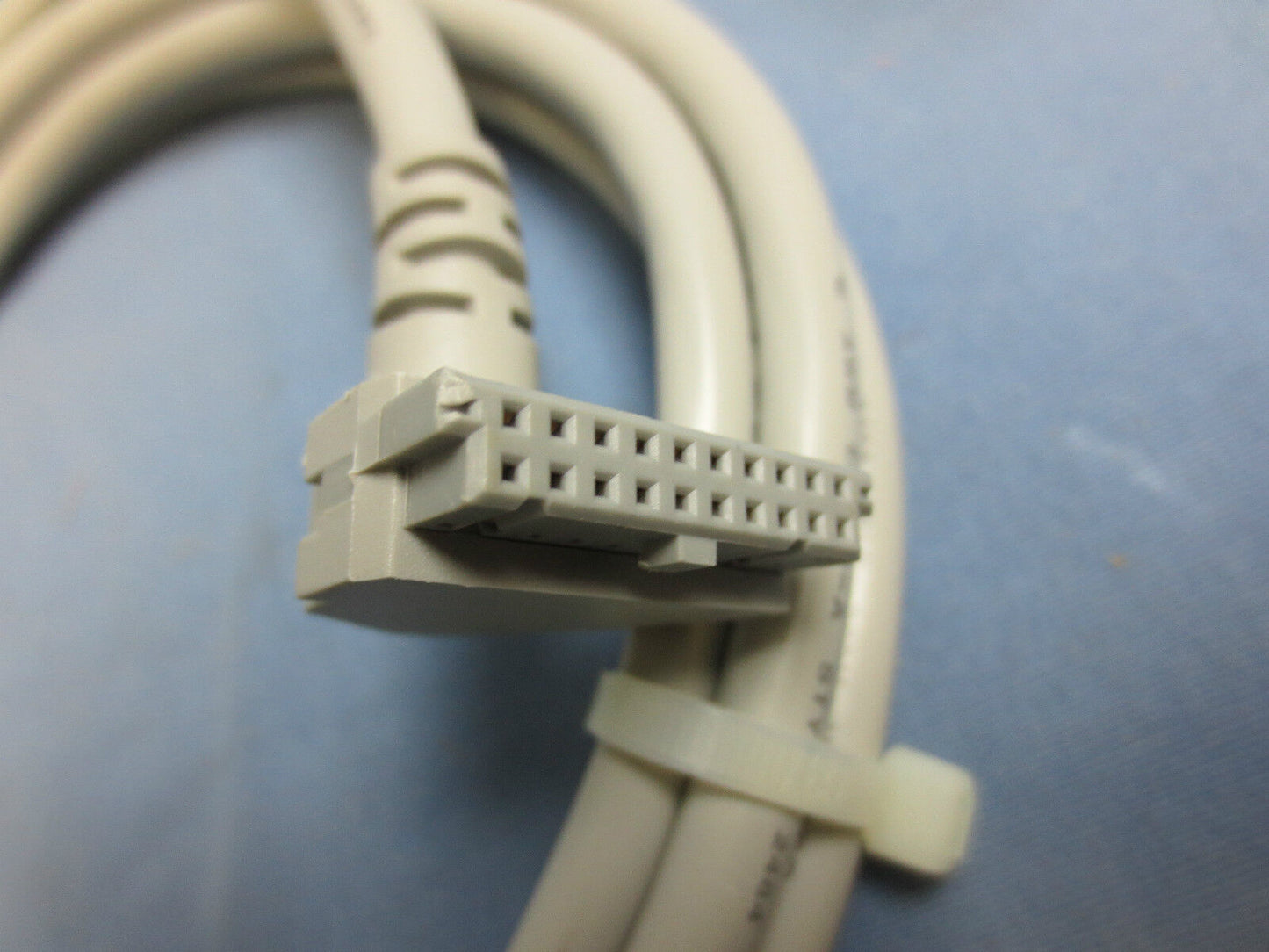 ALLEN-BRADLEY1492-CABLE025F Ser. C PRE-WIRED CABLE for 1771 DIGITAL I/O - 2.5m