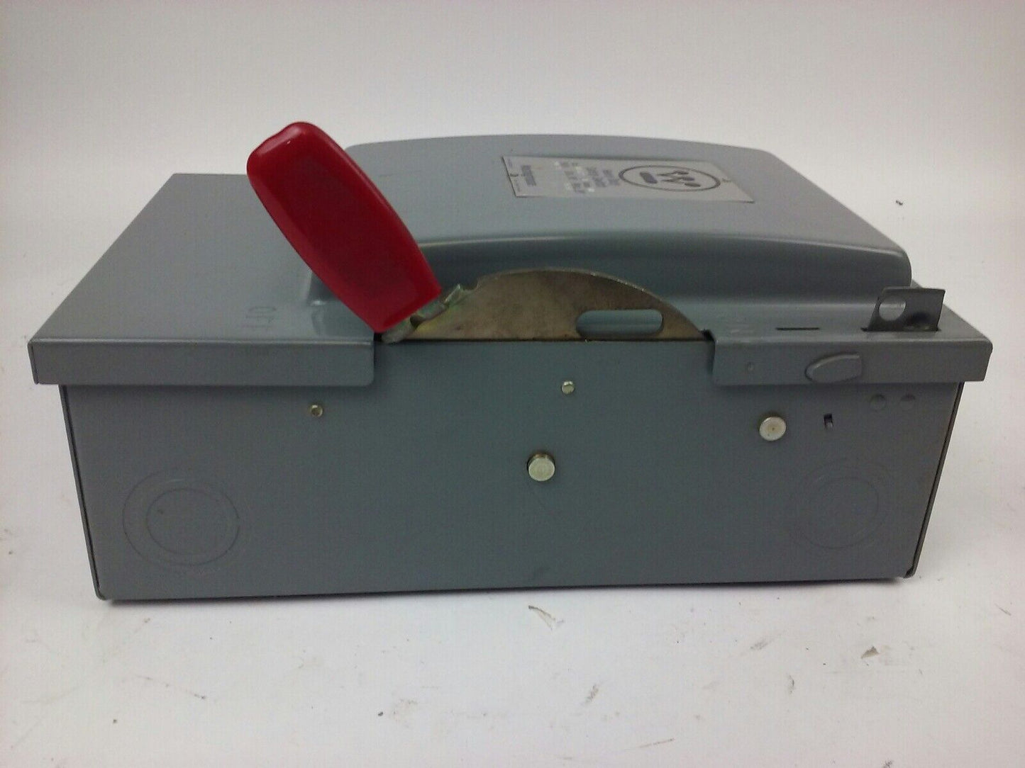 WESTINGHOUSE HU-322 SAFETY SWITCH 60A, 240V, 3P, NON FUSIBLE, 15-30 H.P., NEW