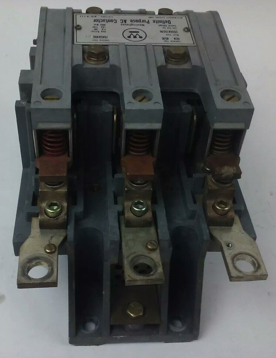 WESTINGHOUSE GCA4530 AC CONTACTOR, 600V MAX, FLA 260A-LRA 1500A, 120V COIL, USED