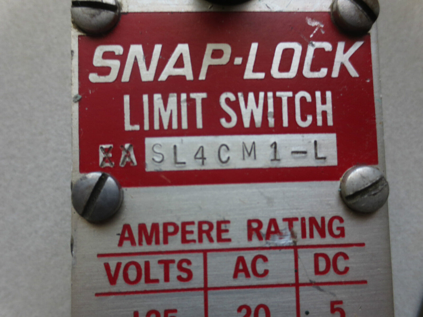 NAMCO SL4CM1-L SNAP-LOCK SNAP SWITCH - LOT of 3 - EASL4CM1-L