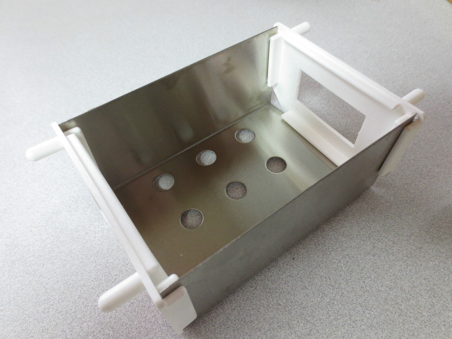 COLE-PARMER 67035-70 DRAIN BASKET for MODULAR STAINLESS STEEL DRYING RACKS - NEW