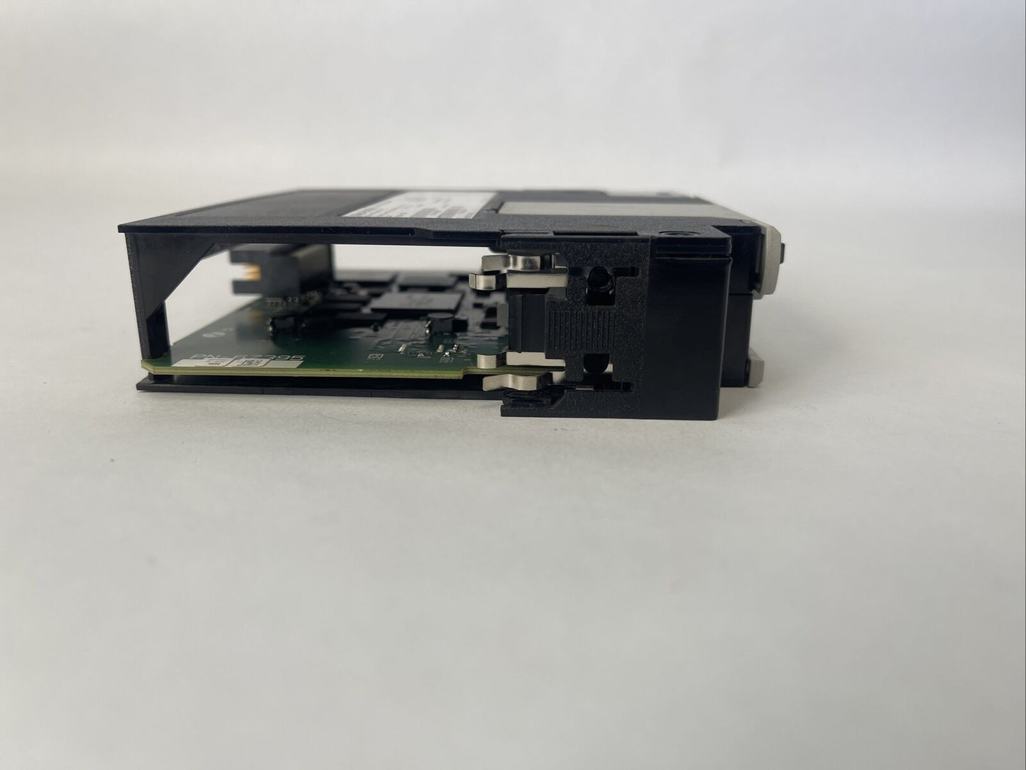 ALLEN BRADLEY 1756-L73S SER B FW 1.010 LOGIX 5573S AUTOMATION CONTROLLER 8M/4M