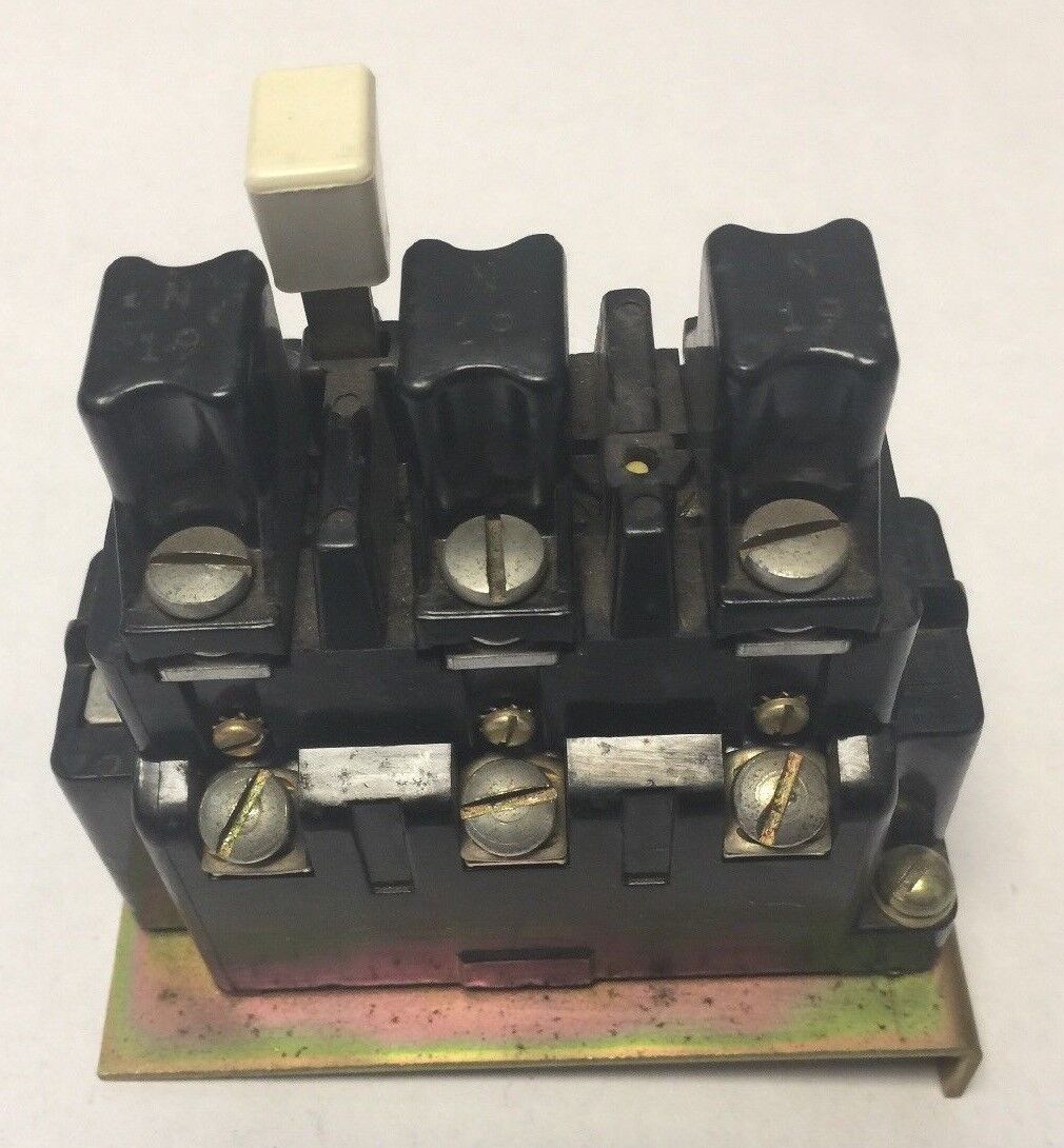 ALLEN BRADELY 815-B0V16 OVERLOAD RELAY SER K 600VAC