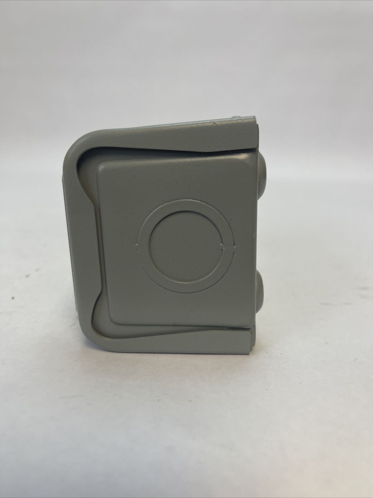 SYLVANIA 1A3 START STOP PUSH BUTTON STATION NEMA 1 ENCLOSURE BUL. 100 TYPE "EE"