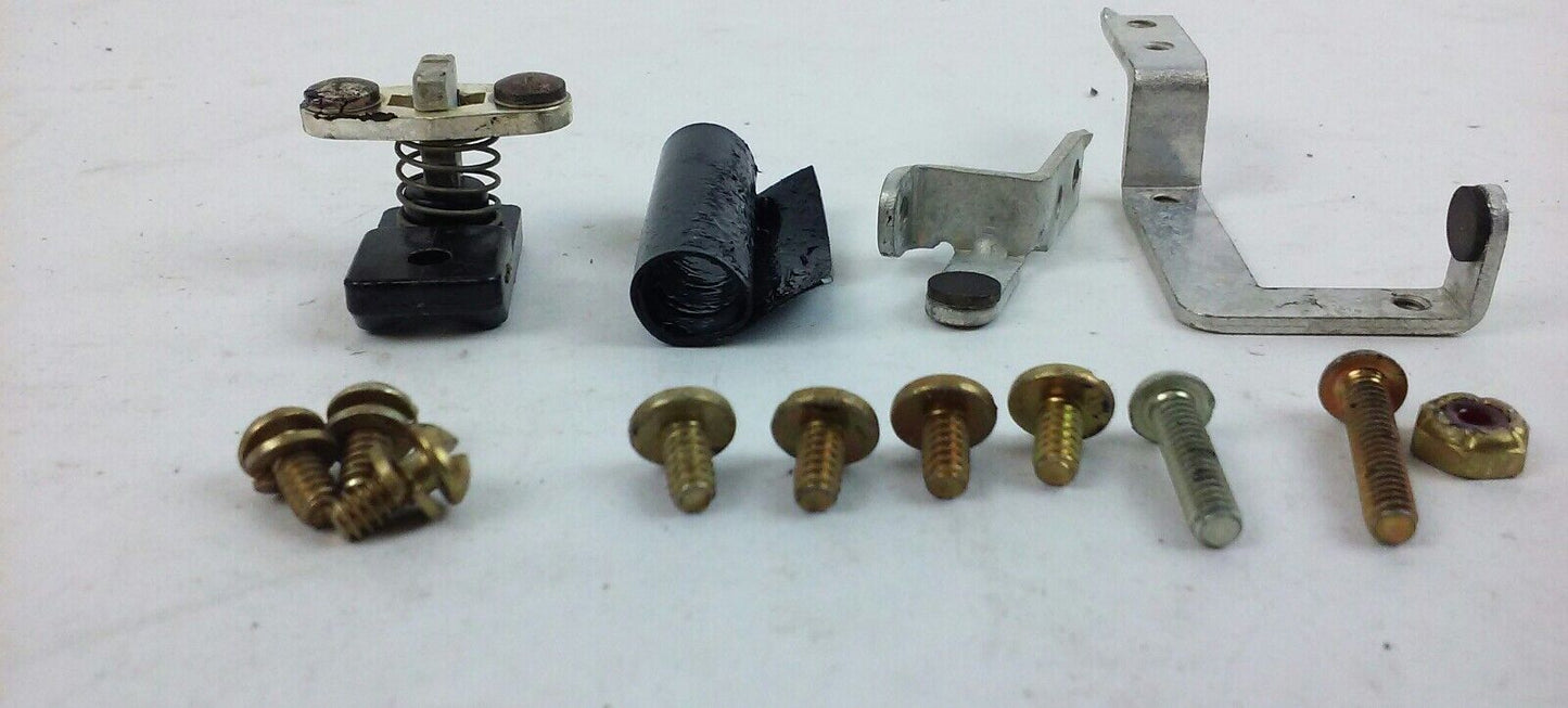 Allen-Bradley R.H. Auxiliary Switch For Size 2 & 3 Contactors & Starters, Z-2113