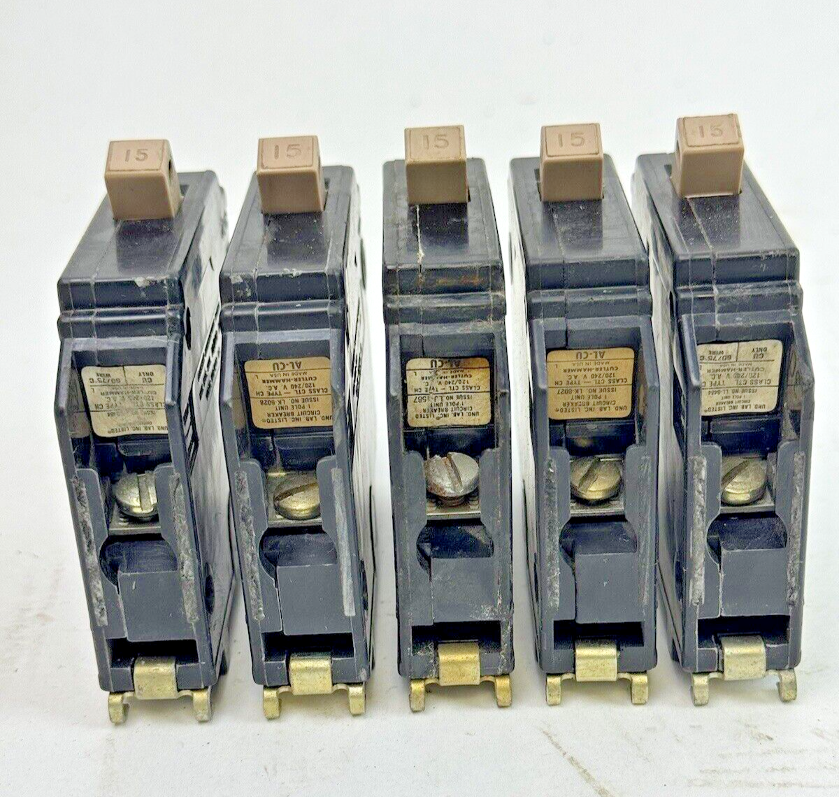 CUTLER-HAMMER **LOT OF 5** - CH115 - CIRCUIT BREAKERS - 1 POLE, 15 A, 240 VAC