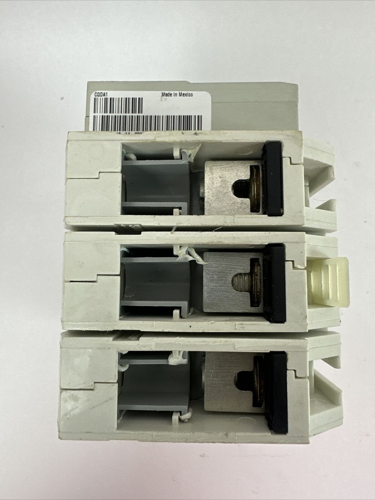 SIEMENS NGG3B030 CIRCUIT BREAKER 125/250VDC 600Y/347VAC 3P CQDA1 AUXILIARY SWITC
