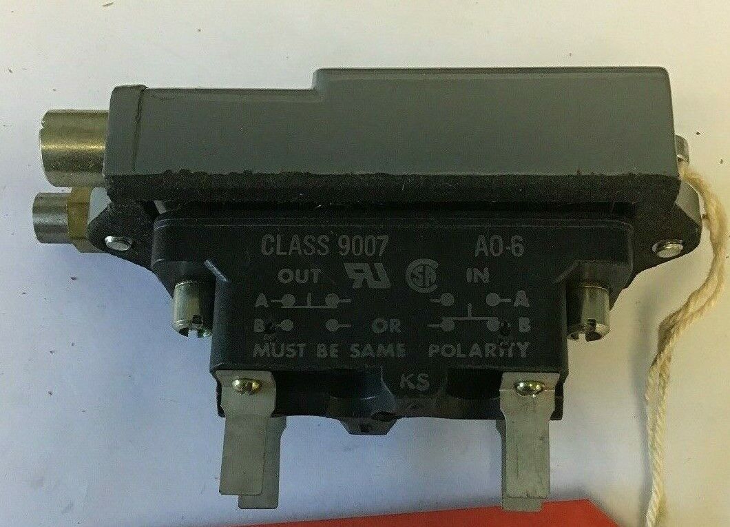 SQUARE D 9007 A026 LIMIT SWICTH SER. A