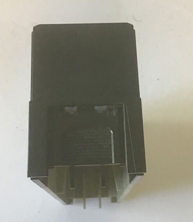 ALLEN BRADLEY PC+ABS BLANK CARD SLOT FILTER****LOTOF4****