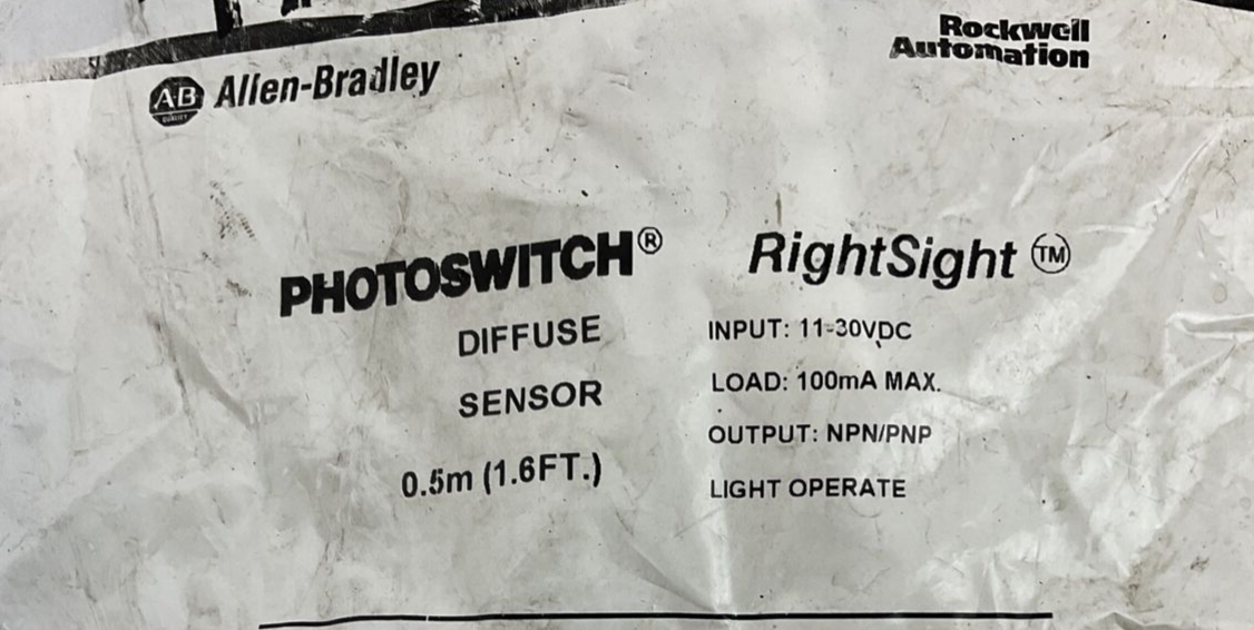 ALLEN BRADLEY 42EF-D1JBAK-F4 PHOTOSWITCH DIFFUESE SENSOR 0.5MM 11-30VDC SER.A