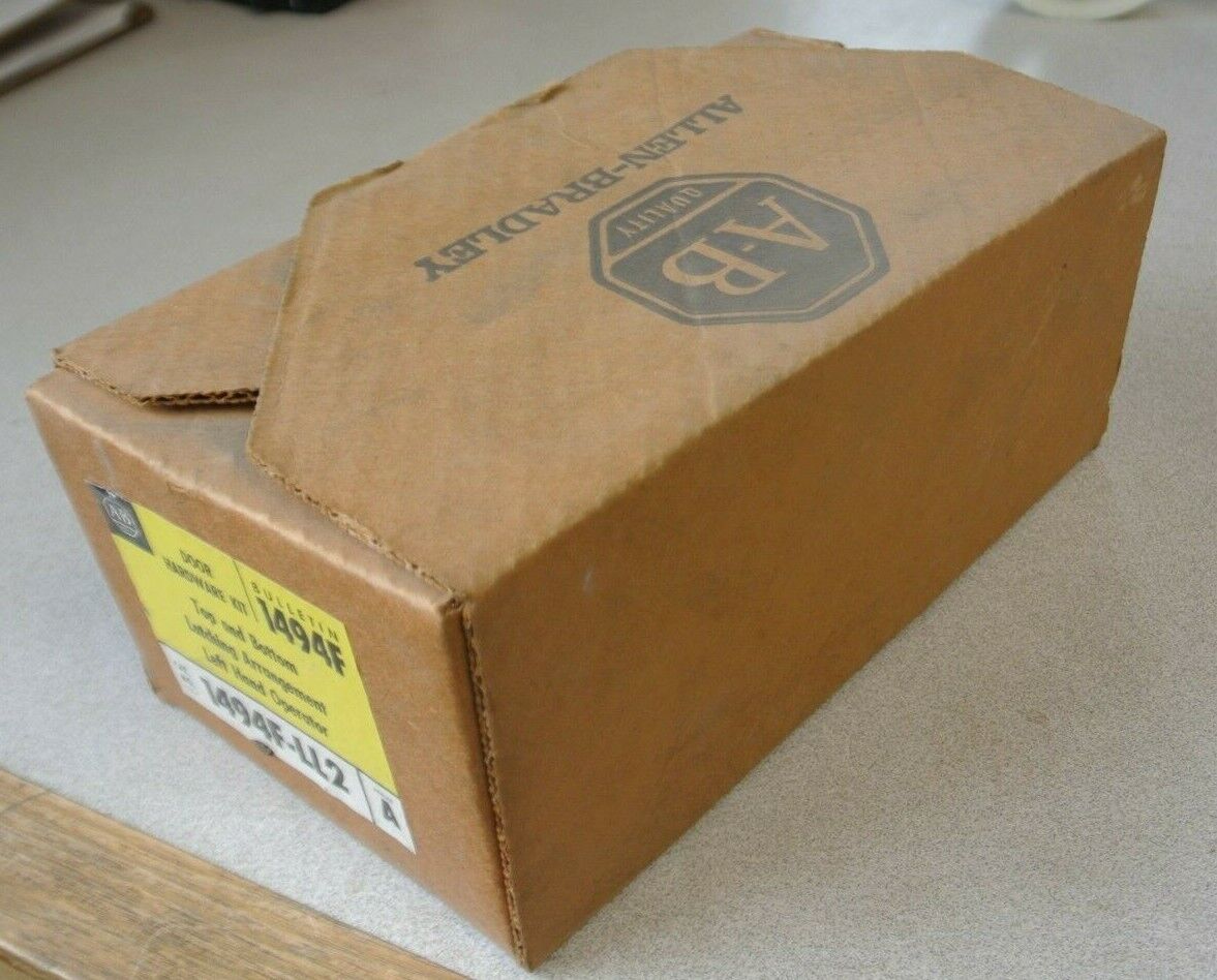 ALLEN-BRADLEY 1494F-LL2 / DOOR HARDWARE KIT / TOP & BOTTOM LATCH / LH OPERATOR