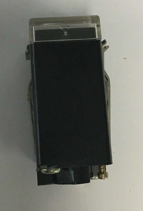 GE CR103C2102 SQUARE INDICATING LIGHT CLEAR LENS 125VAC/DC